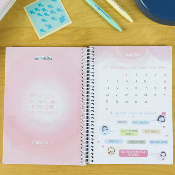 Agenda Escolar 2018-2019 (Mandala Multicolor) – Semana Vista - Imagen 2