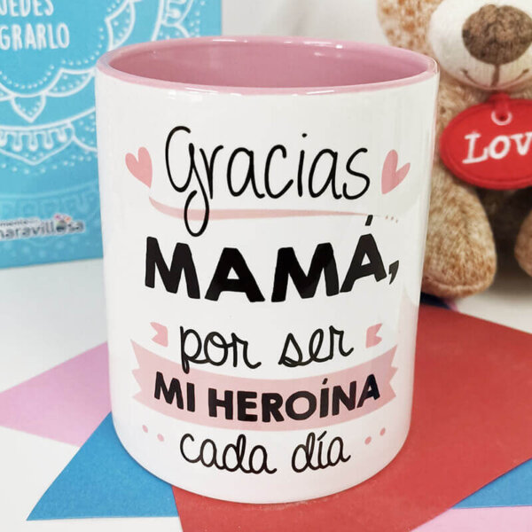 Taza Gracias mamá, por ser mi heroína cada día