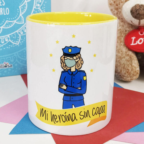 Taza Mi heroína sin capa - Policía