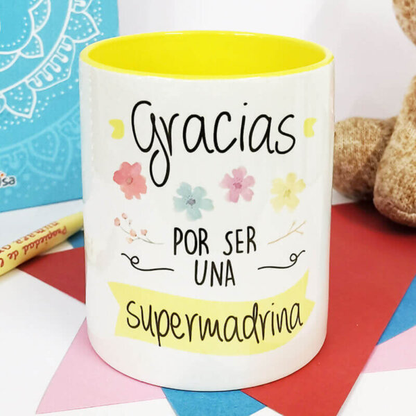 Taza Gracias por ser una supermadrina